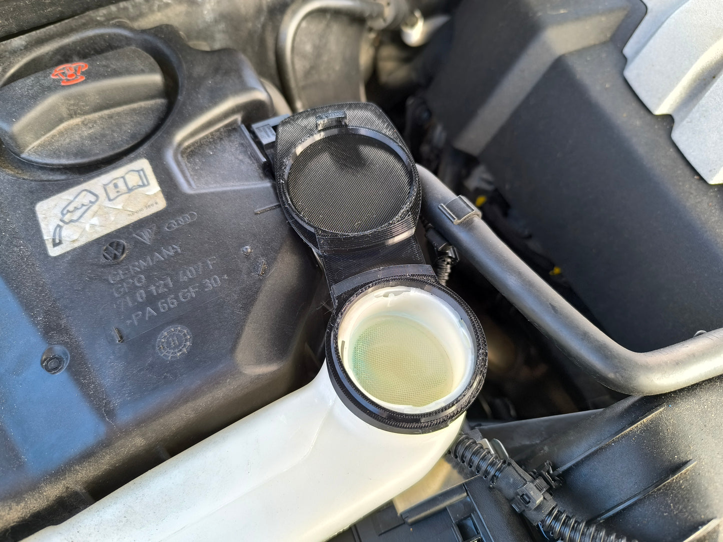 Wischwasserdeckel schwarz 38mm Audi / VW / Skoda / Seat / Porsche