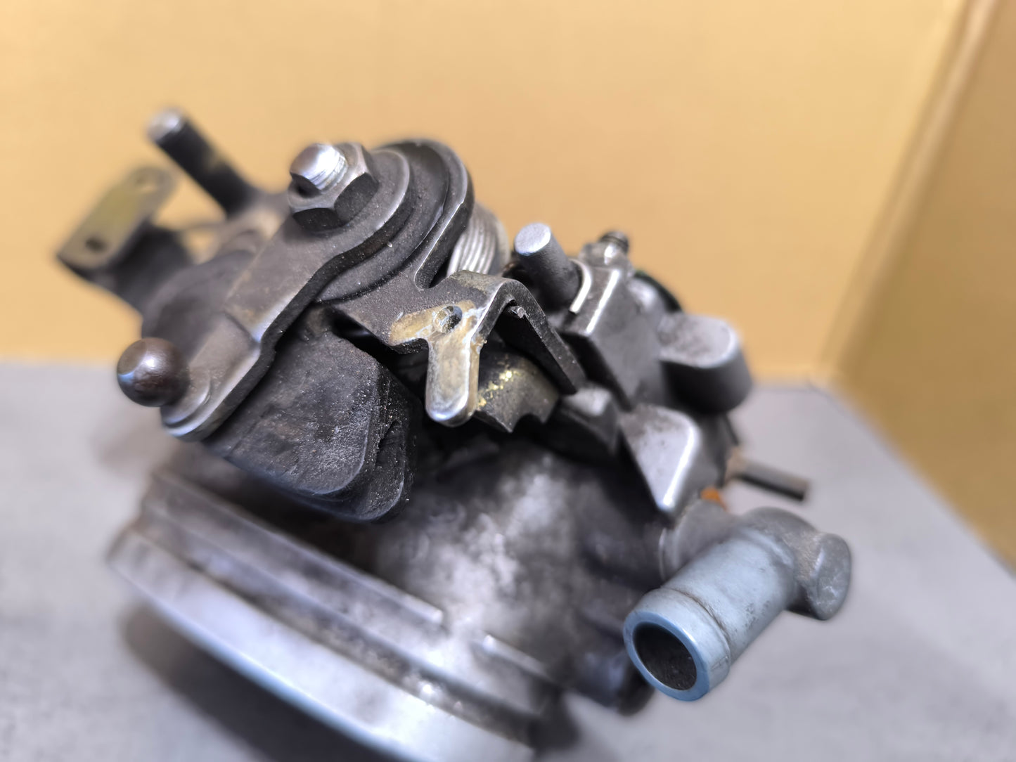 Audi 80/90/100 5 Zylinder Gaszughalter Drosselklappe Reparatursatz