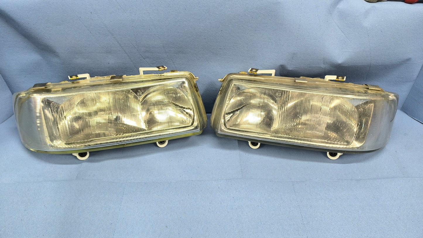 Audi 80 90 Coupé B3 Typ 89 Scheinwerfer Halter Reparatursatz links rechts